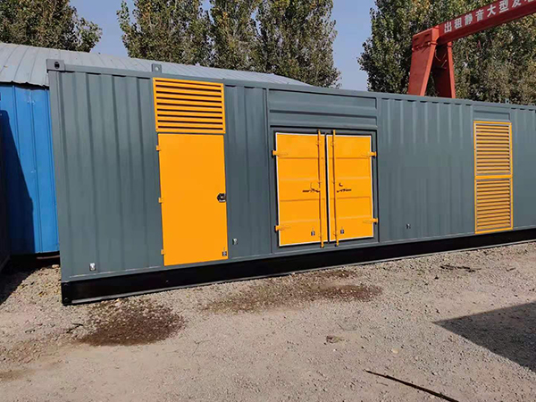 察哈尔右翼前300kw 柴油发电机组用多大的空气开关？